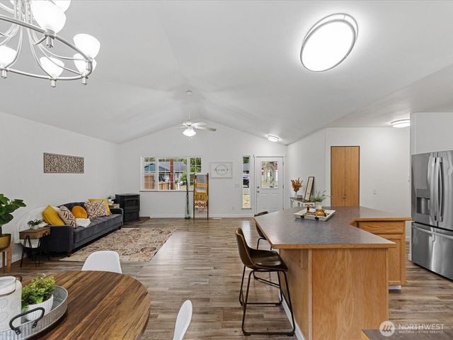 17228 120th Place NE, Arlington, WA 98223