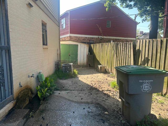 1809 GROVEHAVEN CIR # 1809, Memphis, TN 38116