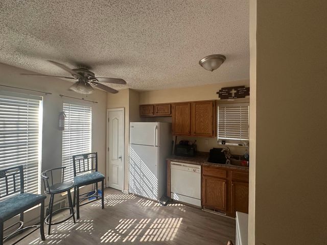 1809 GROVEHAVEN CIR # 1809, Memphis, TN 38116