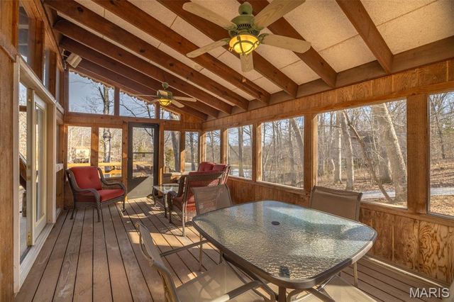 402 Cervina Woods Drive, Innsbrook, MO 63390