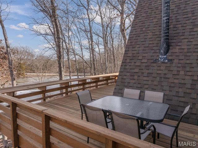 402 Cervina Woods Drive, Innsbrook, MO 63390