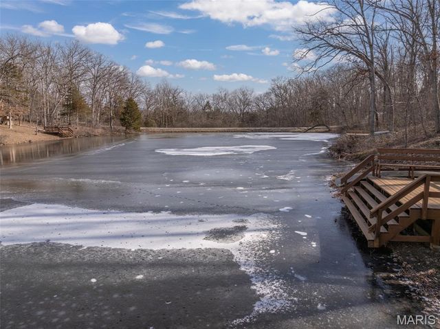 402 Cervina Woods Drive, Innsbrook, MO 63390