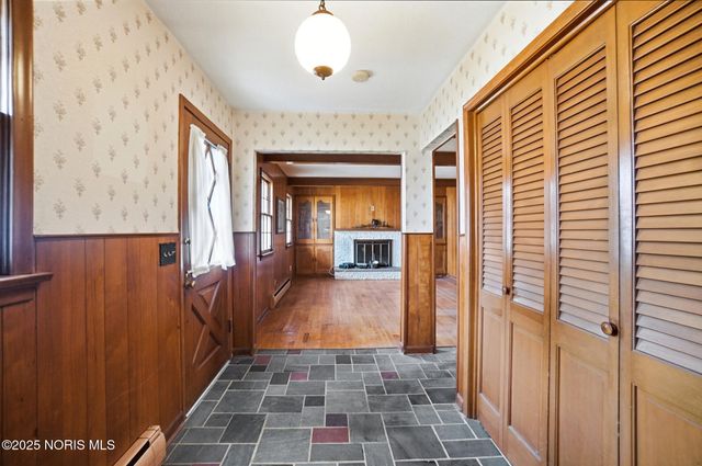 3044 Villa Drive, Toledo, OH 43614