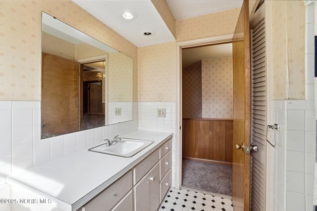 3044 Villa Drive, Toledo, OH 43614