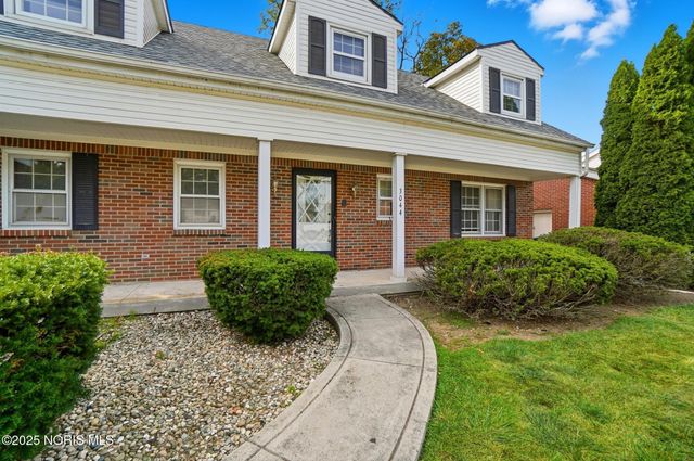 3044 Villa Drive, Toledo, OH 43614