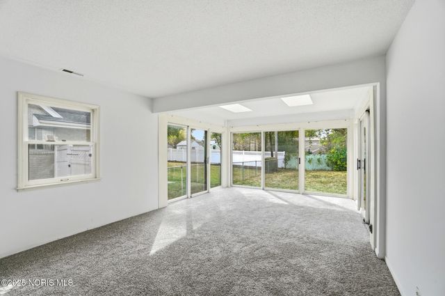 3044 Villa Drive, Toledo, OH 43614