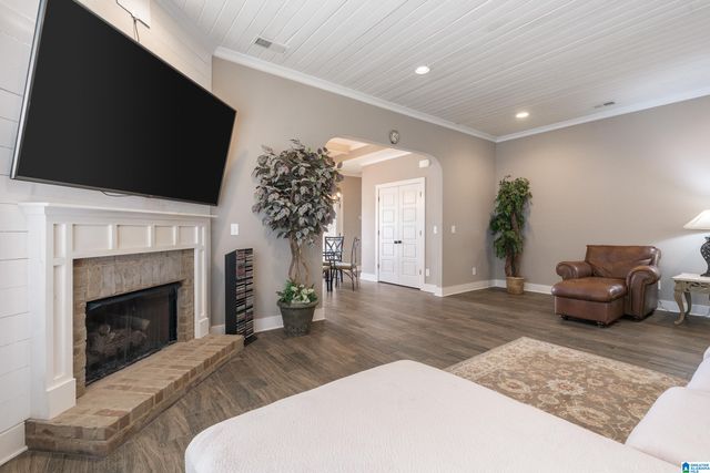 5862 RIDGELINE DRIVE, Bessemer, AL 35022