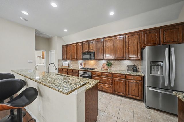 5812 Silver Buckle Drive, Mckinney, TX 75070