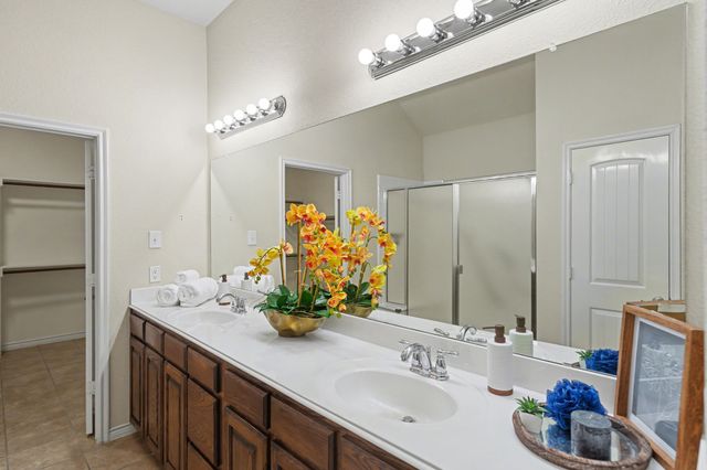 5812 Silver Buckle Drive, Mckinney, TX 75070