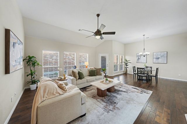 5812 Silver Buckle Drive, Mckinney, TX 75070