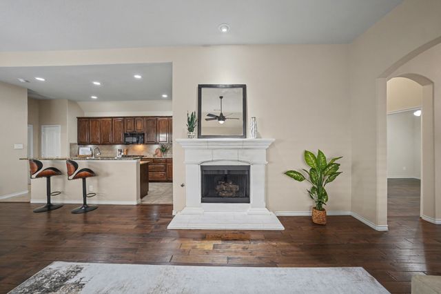 5812 Silver Buckle Drive, Mckinney, TX 75070