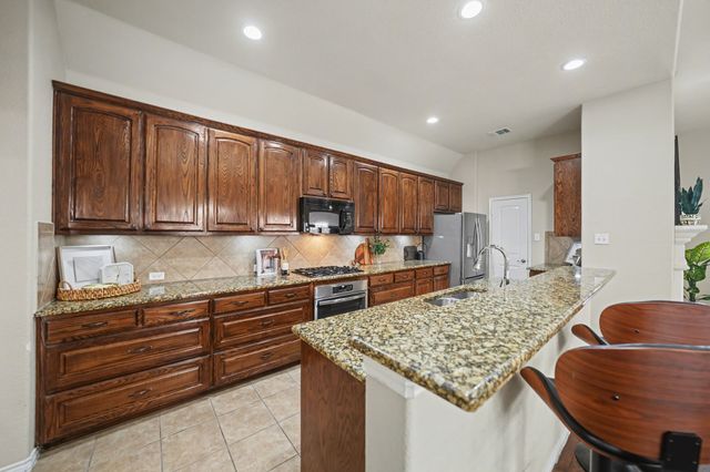 5812 Silver Buckle Drive, Mckinney, TX 75070