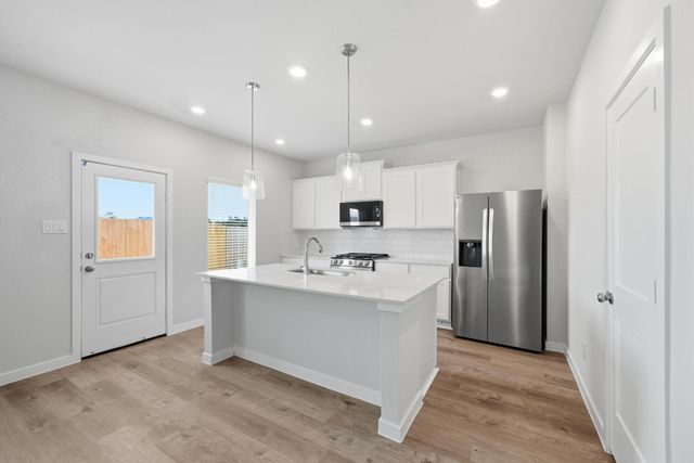 3325 Young Clover Way, Houston, TX 77047