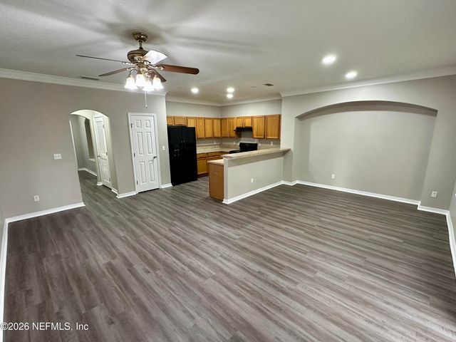5260 COLLINS Road 106, Jacksonville, FL 32244