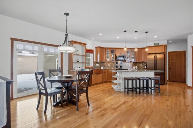 330 31st Avenue NW, West Fargo, ND 58078