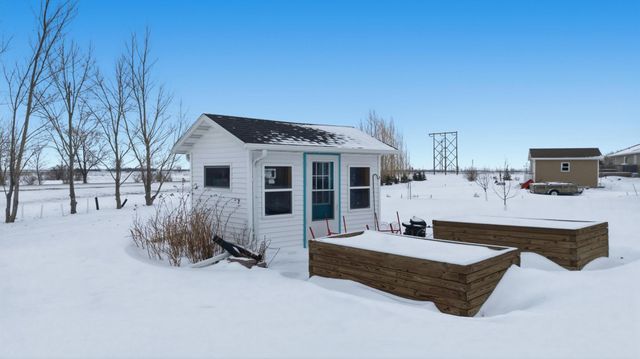 330 31st Avenue NW, West Fargo, ND 58078