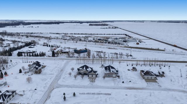 330 31st Avenue NW, West Fargo, ND 58078