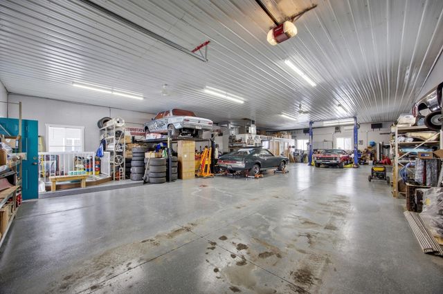 330 31st Avenue NW, West Fargo, ND 58078