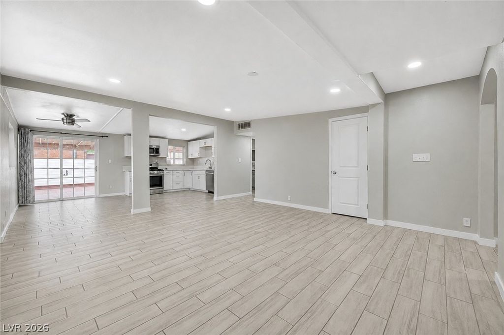 3305 Wright Avenue, North Las Vegas, NV 89030 — photo 4