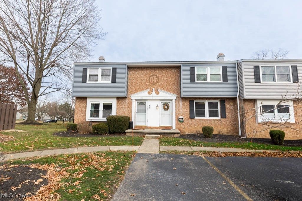 662 Smokerise Drive, Medina, OH 44256