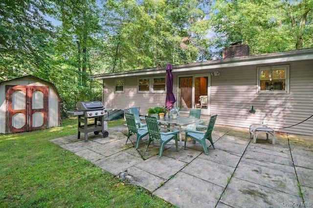 29 Fay Road, New City, NY 10956