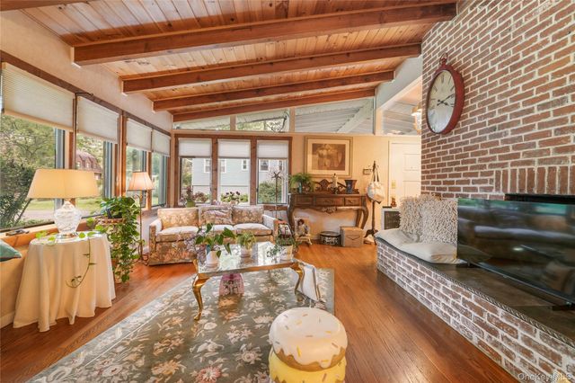 29 Fay Road, New City, NY 10956