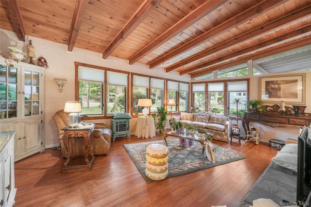 29 Fay Road, New City, NY 10956