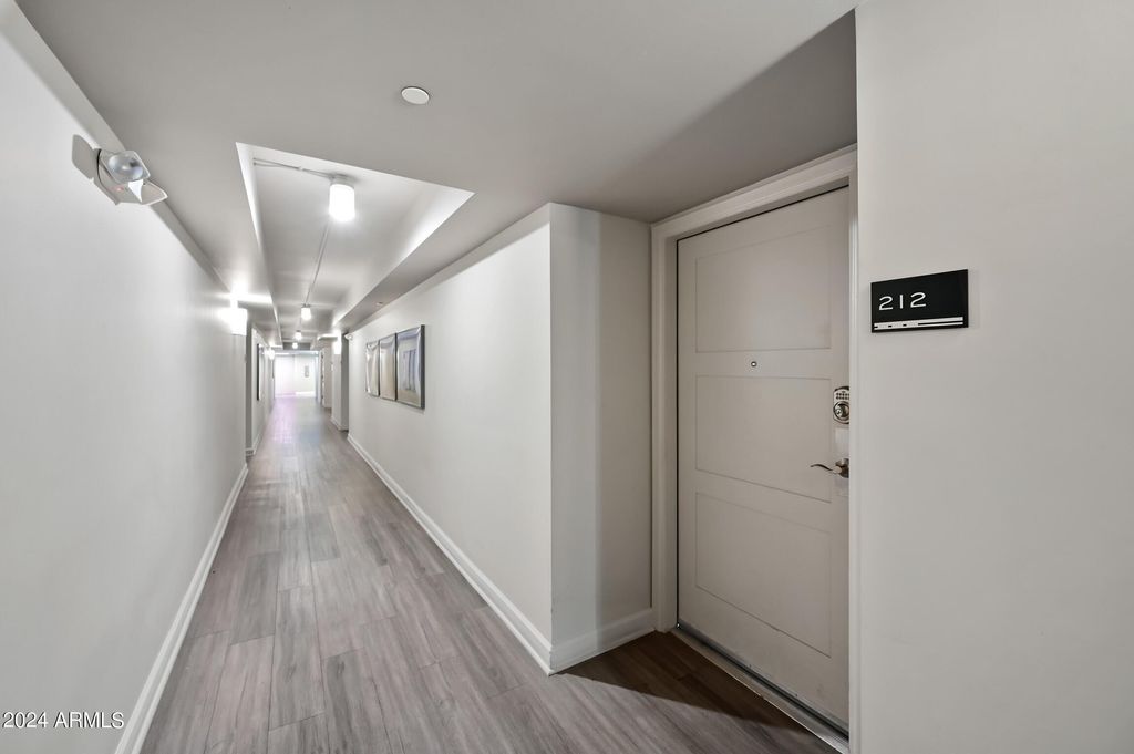 535 W Thomas Road Apt 212, Phoenix, AZ 85013