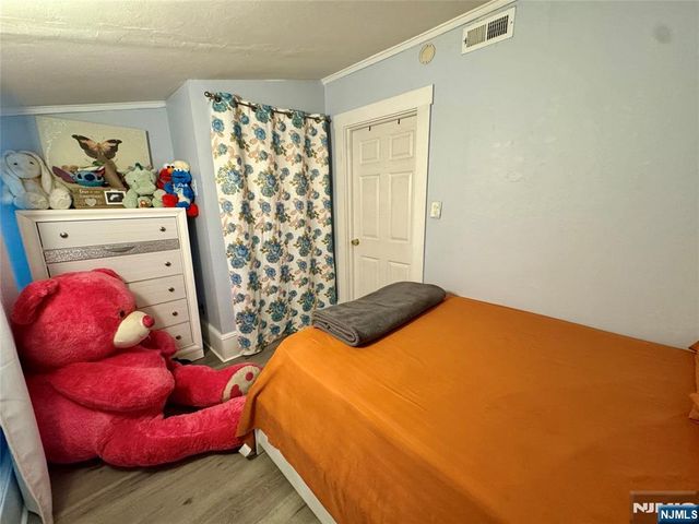 165 5th Avenue, Paterson, NJ 07524