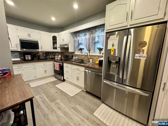 165 5th Avenue, Paterson, NJ 07524