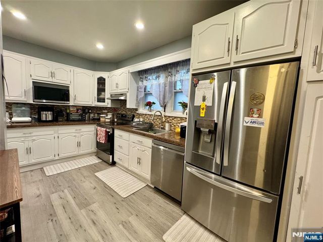 165 5th Avenue, Paterson, NJ 07524