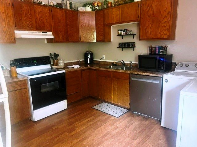 803 W Bells Boulevard, Bells, TX 75414