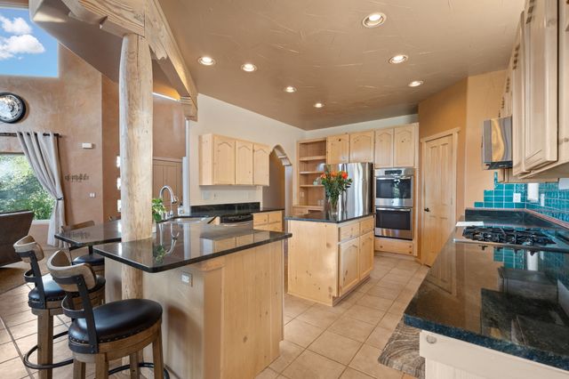 113 Paa Ko Drive, Sandia Park, NM 87047