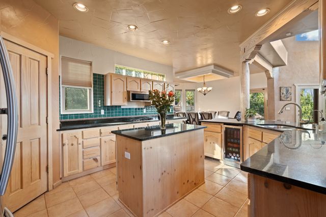 113 Paa Ko Drive, Sandia Park, NM 87047