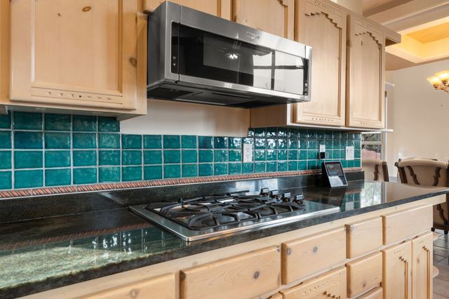 113 Paa Ko Drive, Sandia Park, NM 87047