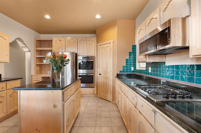 113 Paa Ko Drive, Sandia Park, NM 87047