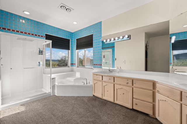 113 Paa Ko Drive, Sandia Park, NM 87047