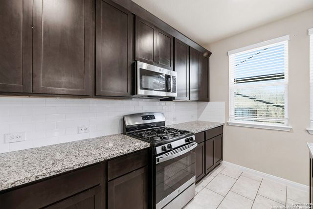 1522 Stony Island, San Antonio, TX 78245