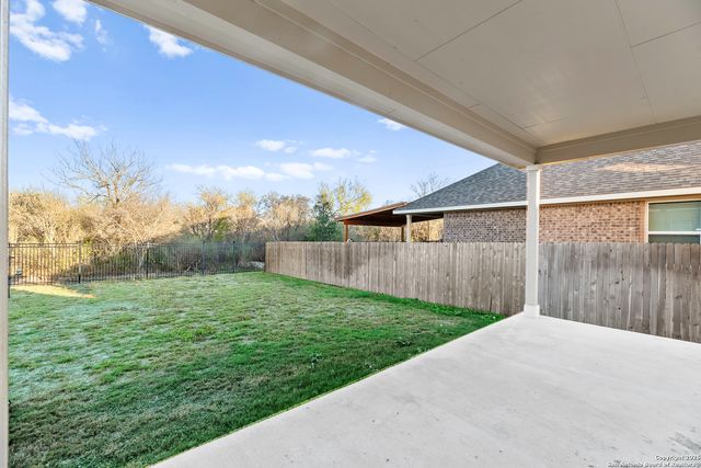 1522 Stony Island, San Antonio, TX 78245