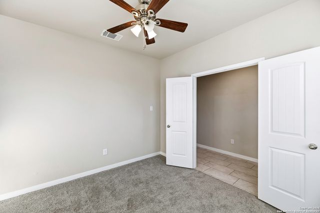 1522 Stony Island, San Antonio, TX 78245