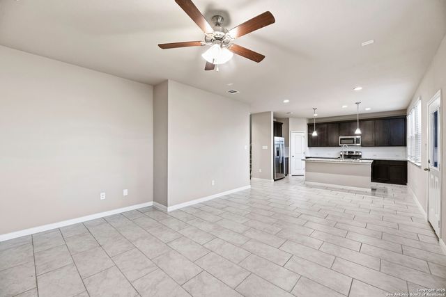 1522 Stony Island, San Antonio, TX 78245