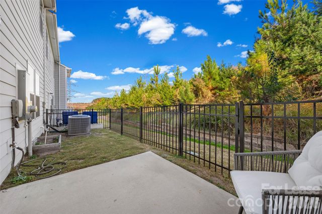 1140 Streamside Lane, York, SC 29745