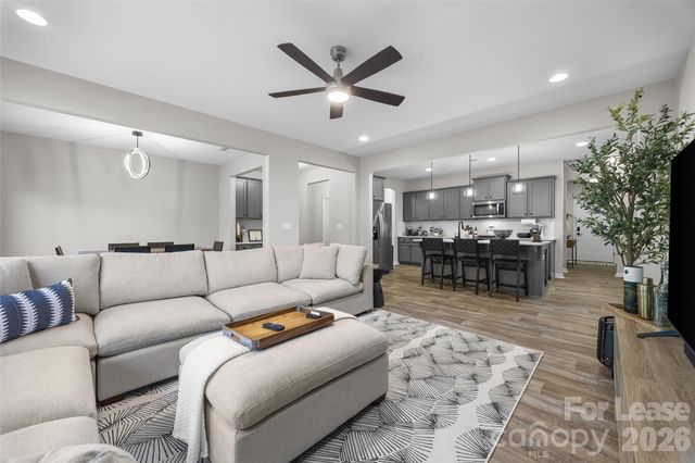 1140 Streamside Lane, York, SC 29745