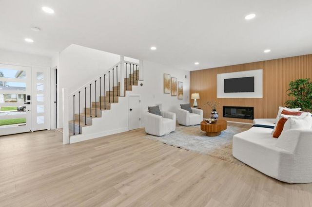 3282 Loma Alta Drive, Santa Clara, CA 95051