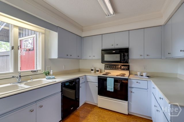 66 Brown Pelican Drive, Savannah, GA 31419