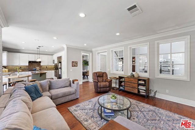 4567 Via Mariano, Thousand Oaks, CA 91320