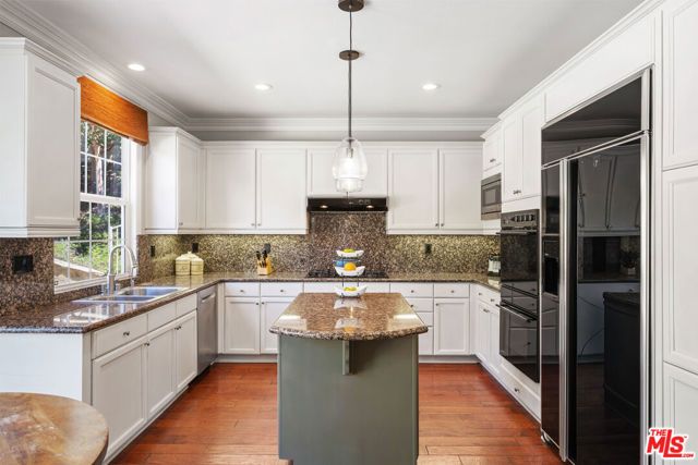 4567 Via Mariano, Thousand Oaks, CA 91320