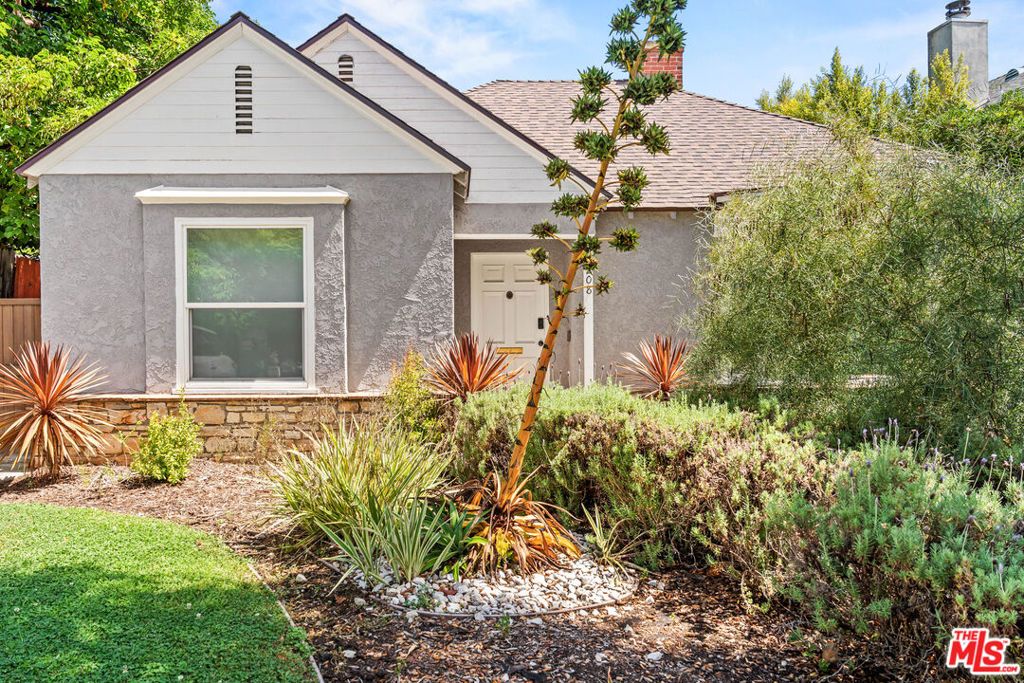 208 N Bowling Green Way, Los Angeles, CA 90049 — photo 3