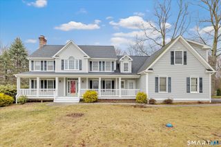 28 Osprey Drive, Seymour, CT 06483