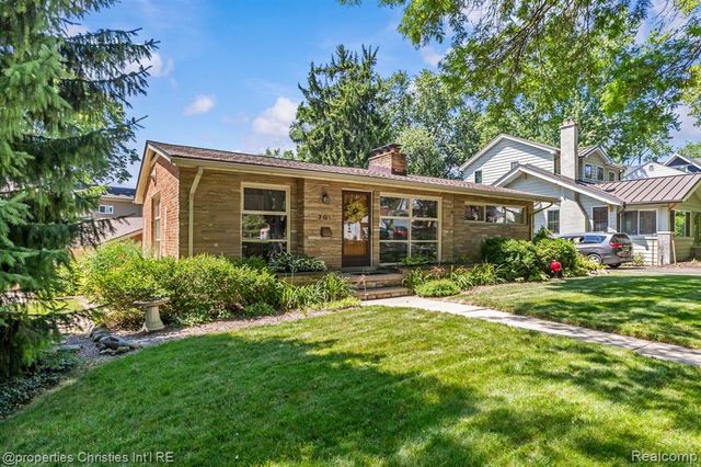 701 Spring Drive, Northville, MI 48167